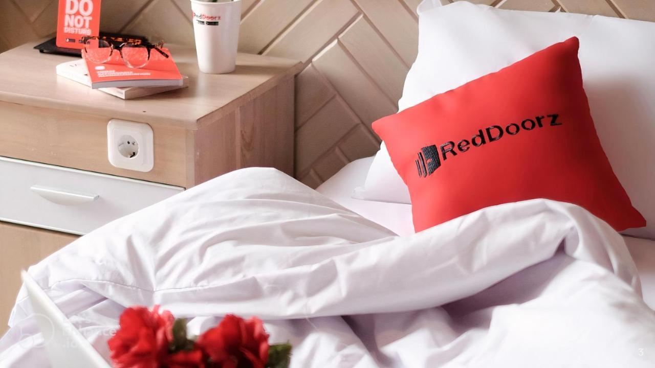 RedDoorz Love Hotel Tran Binh Trong Binh Thanh Ho-Chi-Minh-Stadt Exterior foto